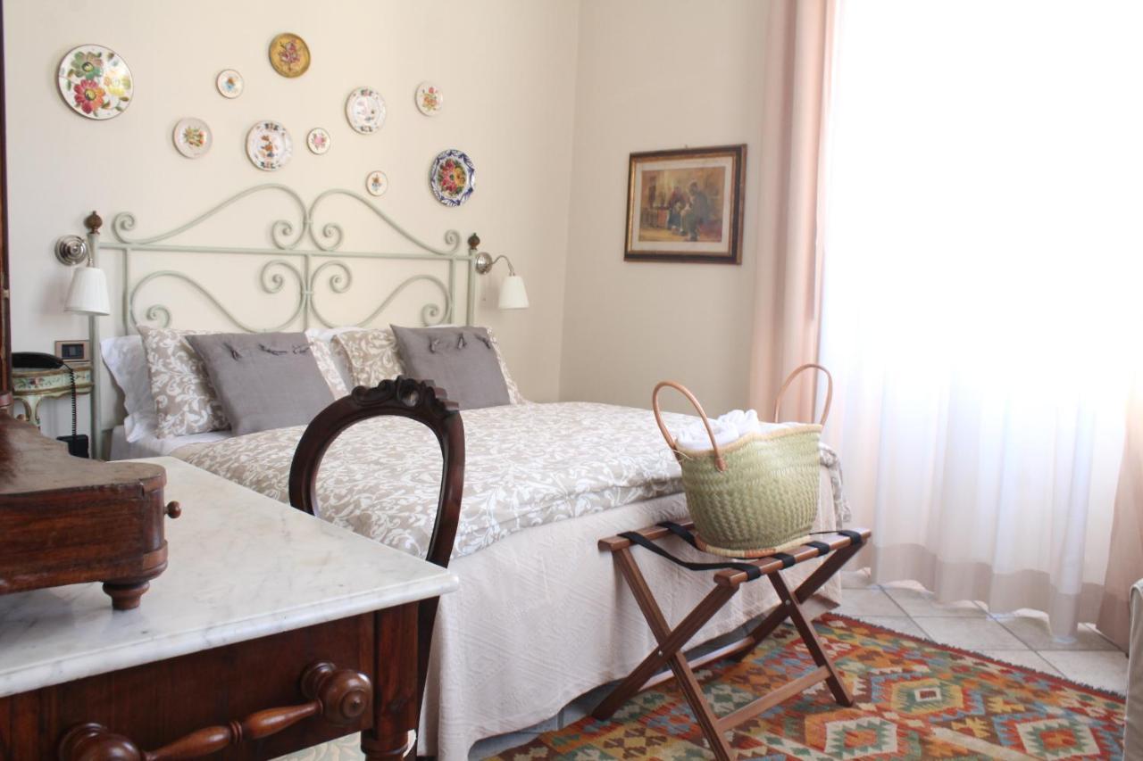Boutique Hotel Fox'S Inn San Giustino Valdarno ภายนอก รูปภาพ