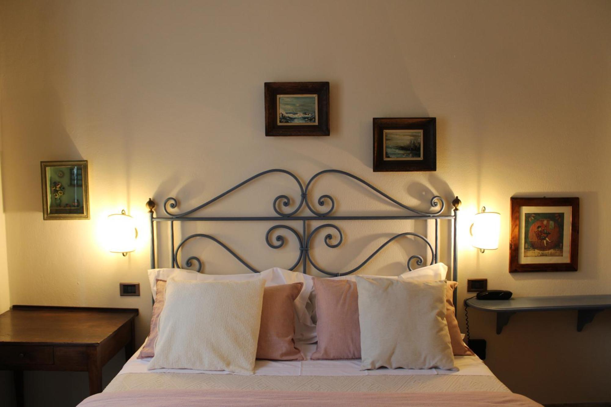 Boutique Hotel Fox'S Inn San Giustino Valdarno ภายนอก รูปภาพ